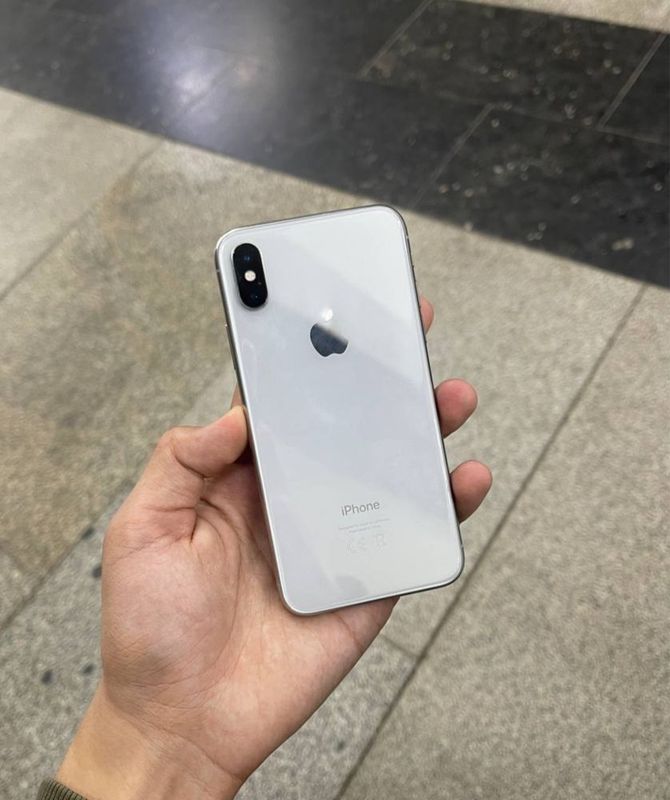 iPhone X 64 Gb Sotiladi