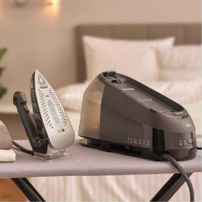 Парогенератор Braun CareStyle 5 IS5249BK Парогенератор Braun CareStyle 5 IS5249BK