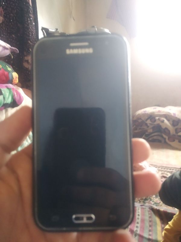 Samsungj2 holagi yahshi