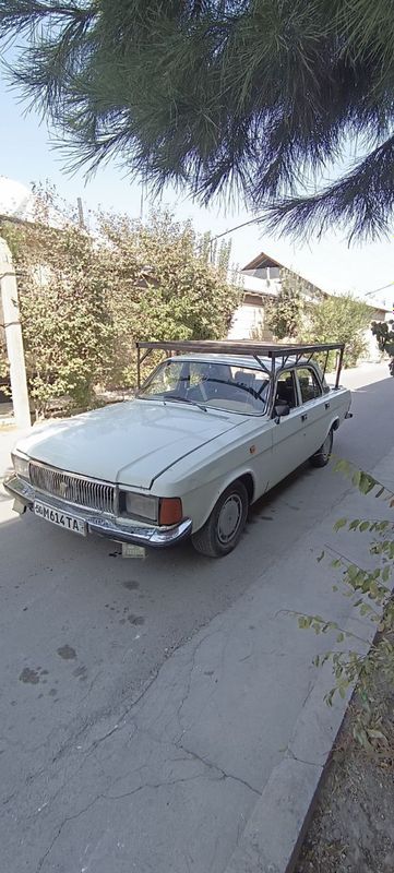 sotiladi gaz3102