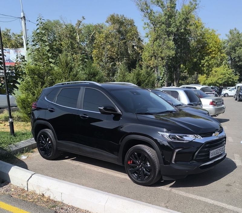 Tracker Premier + 2025 iyul 3600 prabeg Tracker Premier + 2025 iyul 3600 prabeg