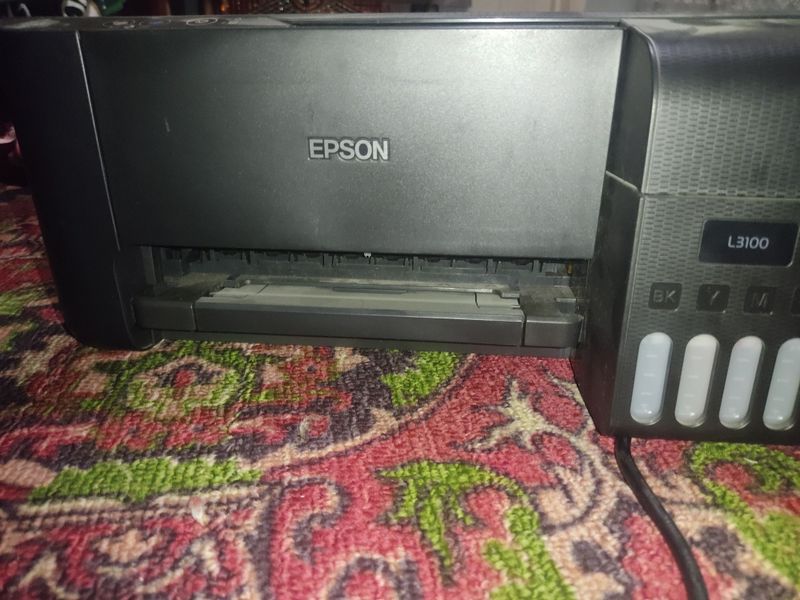 Epson rangli pirintor