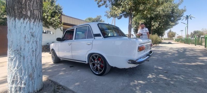 Vaz 21011 Ваз 21011