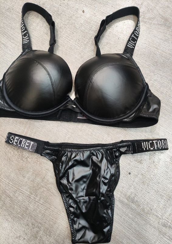 Komplekt Victoria secret Koja