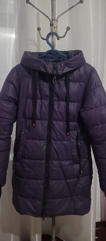 Kurtka qizlar uchun qishki õlchami XL