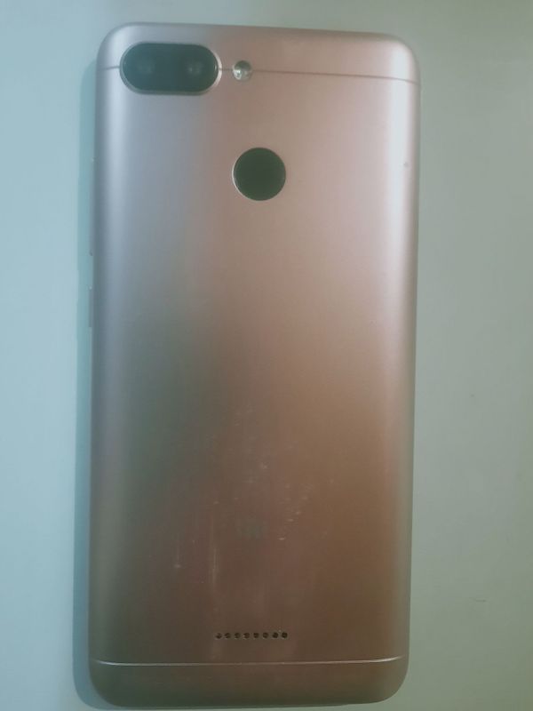 Redmi 6 sotiladi srochna