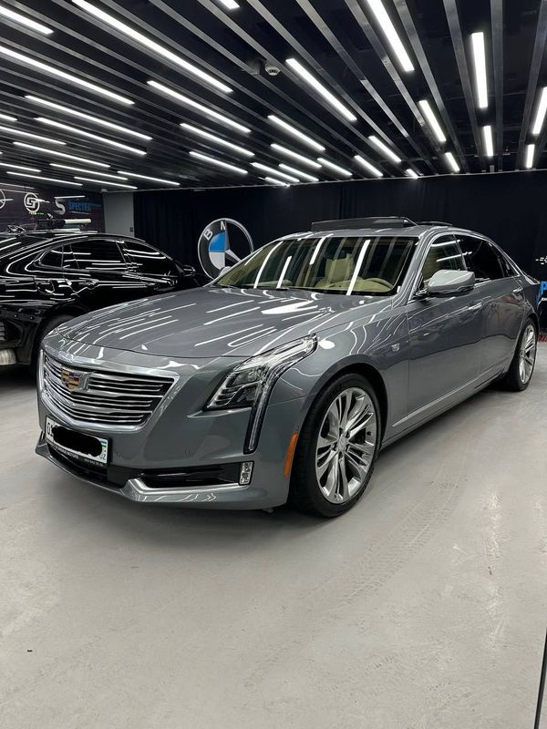 Cadillac CT6 в Узбекистане 2шт