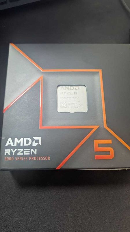 AMD Ryzen™ 5 9600X 6-Core, 12-Thread Unlocked Desktop Processor AMD Ryzen™ 5 9600X 6-Core, 12-Thread Unlocked Desktop Processor