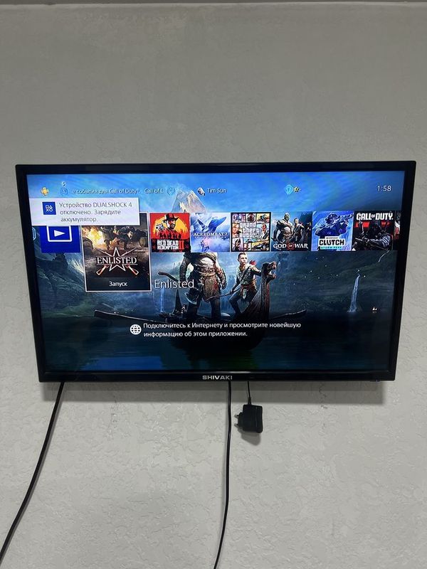 Продаю Playstation 4 про 1тр Продаю Playstation 4 про 1тр