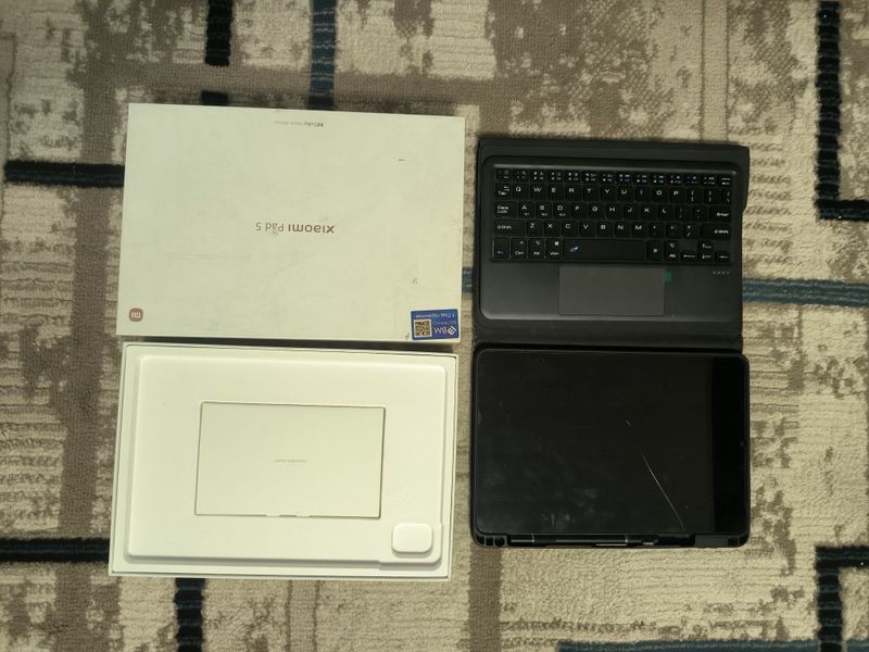 MI pad 5 256/6+4 10 MI pad 5 256/6+4 10