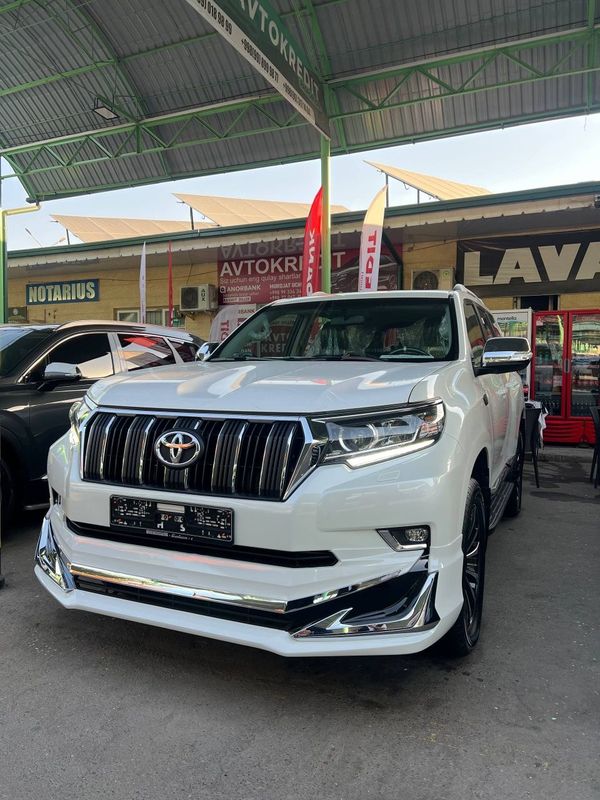 Toyota Land Cruiser 150