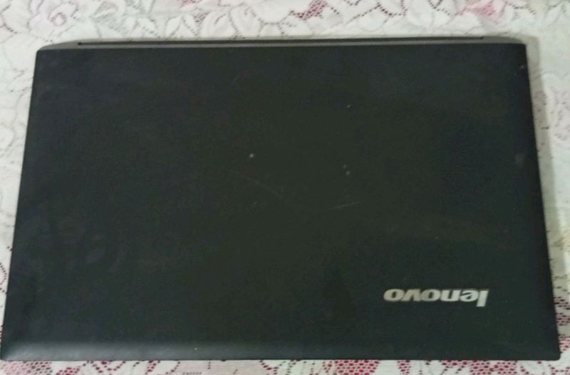 Lenovo offisnoy noutbuk