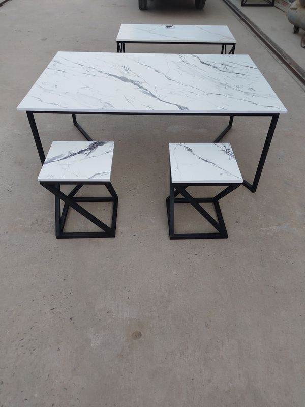 Stol s taburetkoy loft Stol s taburetkoy loft