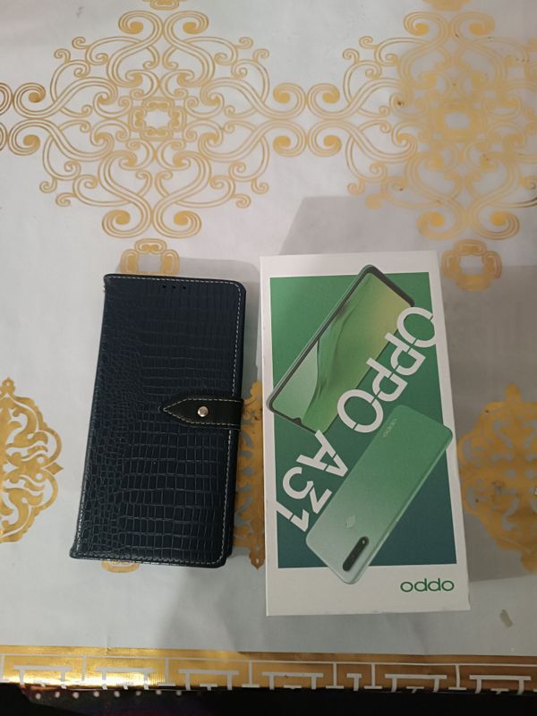 OPPO A31 telefon sotiladi