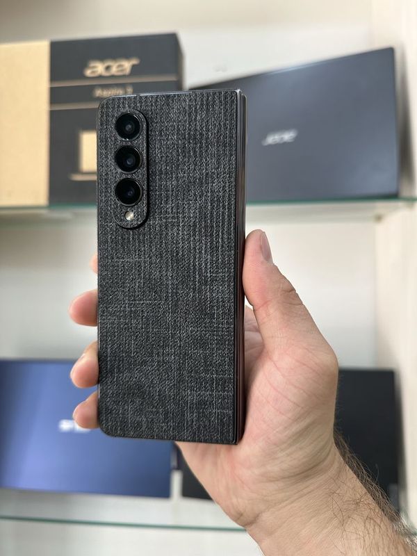 Samsung galaxy fold 4