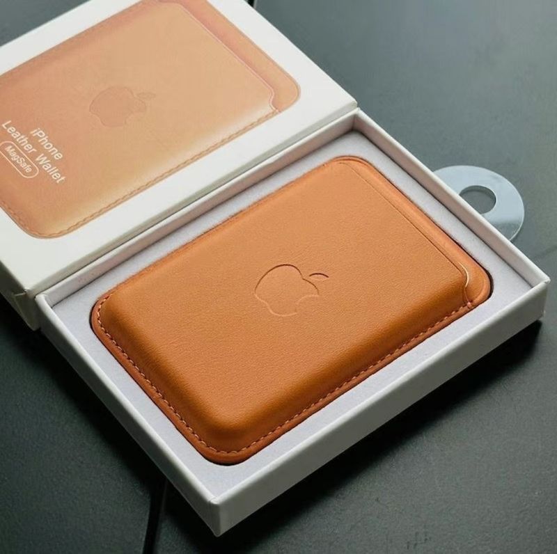 MagSafe, leather wallet