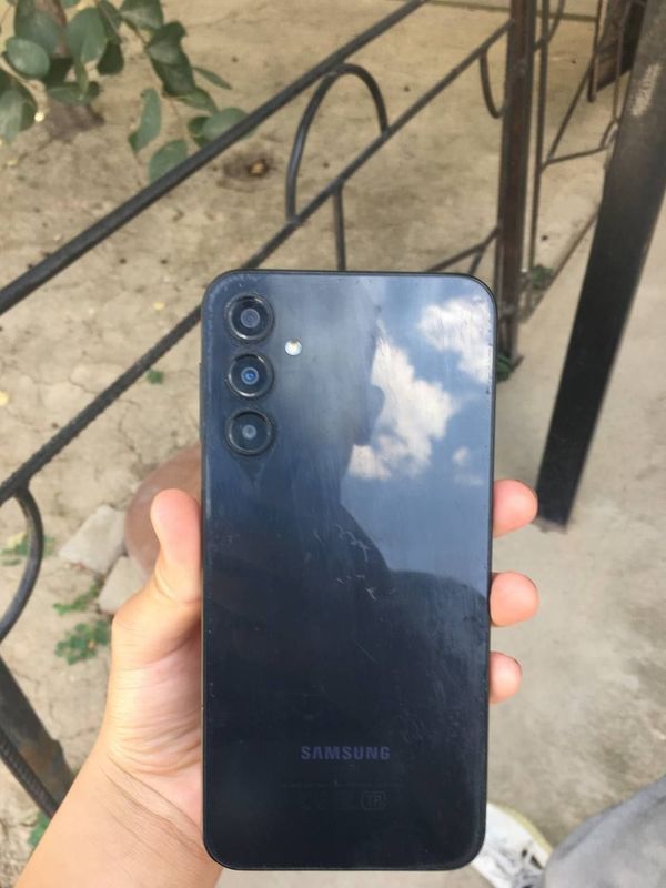 Samsung A24 holati alo Samsung A24 holati alo