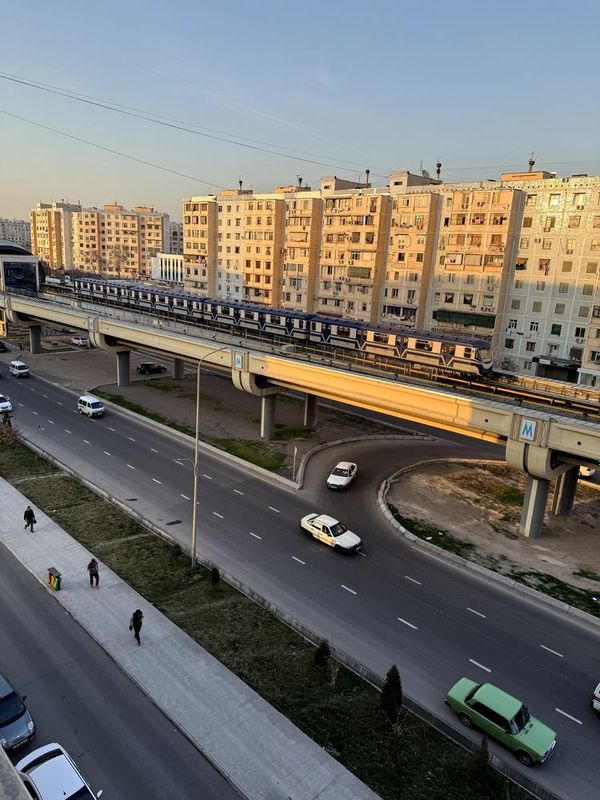 Kvartira qizlarga yosh oila bilan turishga Kvartira qizlarga yosh oila bilan turishga