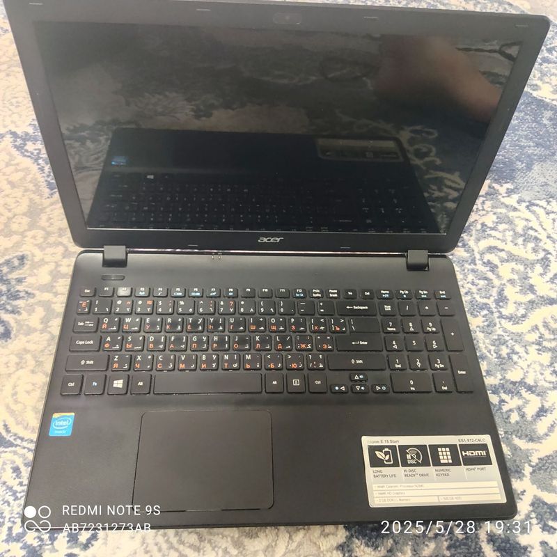 Acer noutbook srocha sotiladi!!! Cotki narxga Acer noutbook srocha sotiladi!!! Cotki narxga