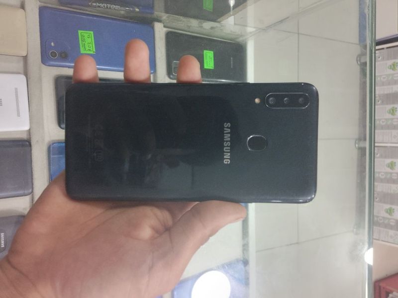 Samsung a20s 32 GB Samsung a20s 32 GB