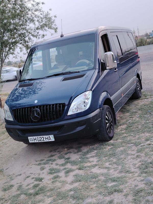 Mersedes Sprinter sotiladi