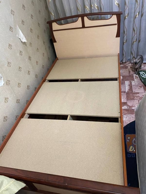 Однаспальная кровать Однаспальная кровать