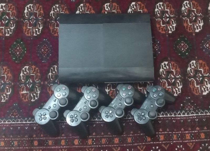 Sony PlayStation 3 super slim 500gb 22öyin 4pult