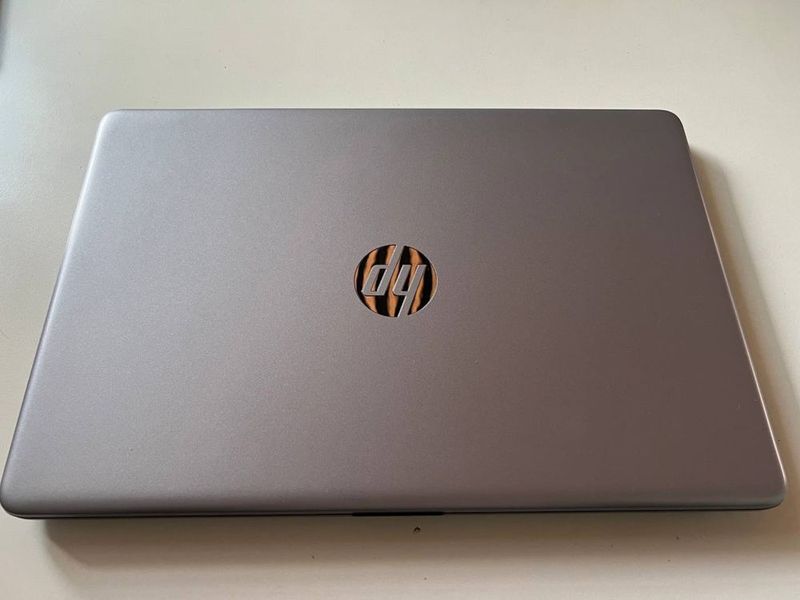 HP 250 G8 Notebook