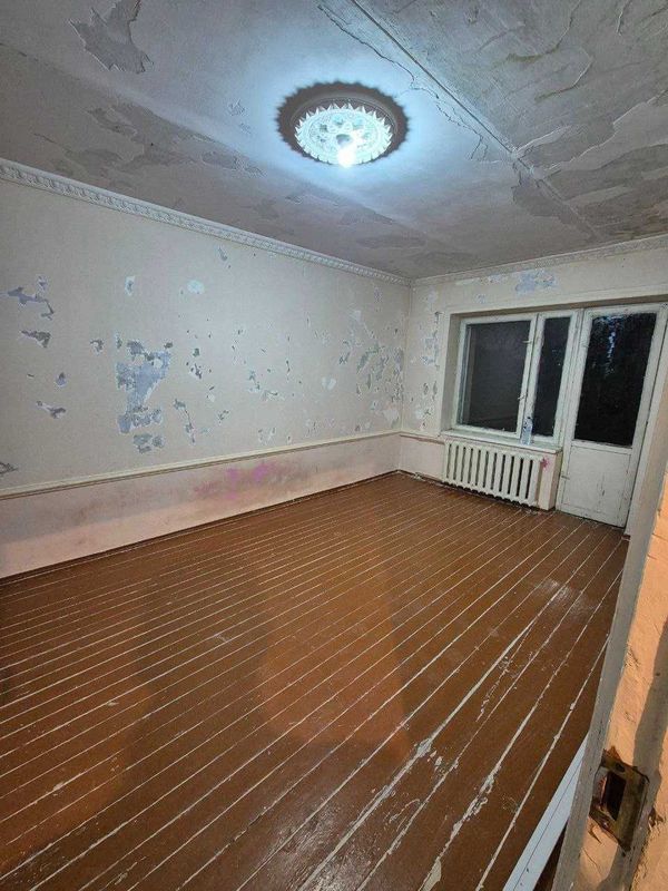 Бадамзар 2 хона без ремонт. Срочно. Бадамзар 2 хона без ремонт. Срочно.