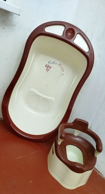 Bolalar vanna va Garshokcha Katta va mustaxkam Bolalar vanna va Garshokcha Katta va mustaxkam