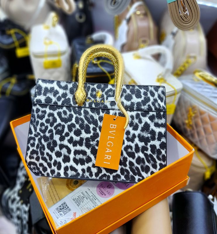 BVLGARI часы