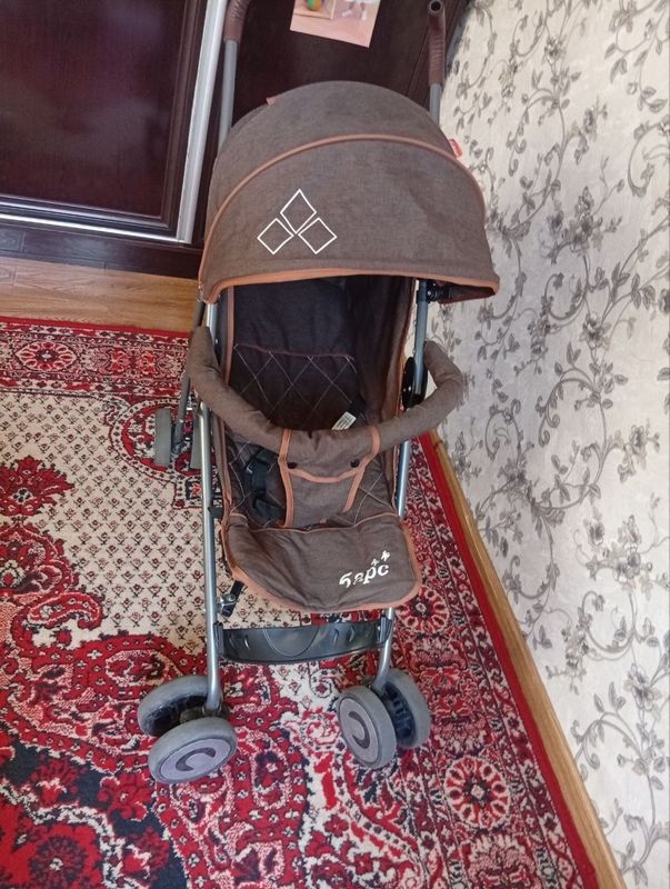 Bolalar va qizlar uchun kalyaska Holati ortacha Bolalar va qizlar uchun kalyaska Holati ortacha