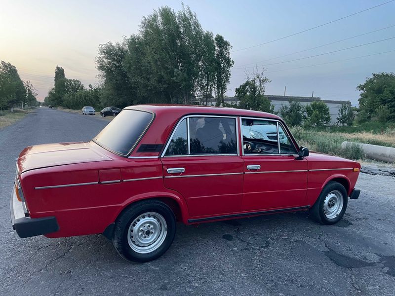 vaz 2106 sotaman xolati zur qarab minilgan vaz 2106 sotaman xolati zur qarab minilgan