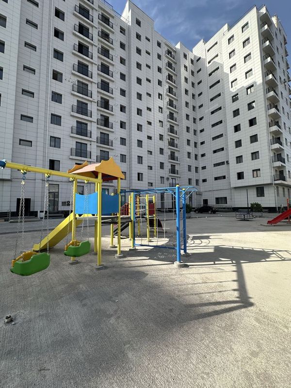 Ж.К. Нукус авеню (1m2 1.400) 94m2. 5 минут до госпитального базара Ж.К. Нукус авеню (1m2 1.400) 94m2. 5 минут до госпитального базара