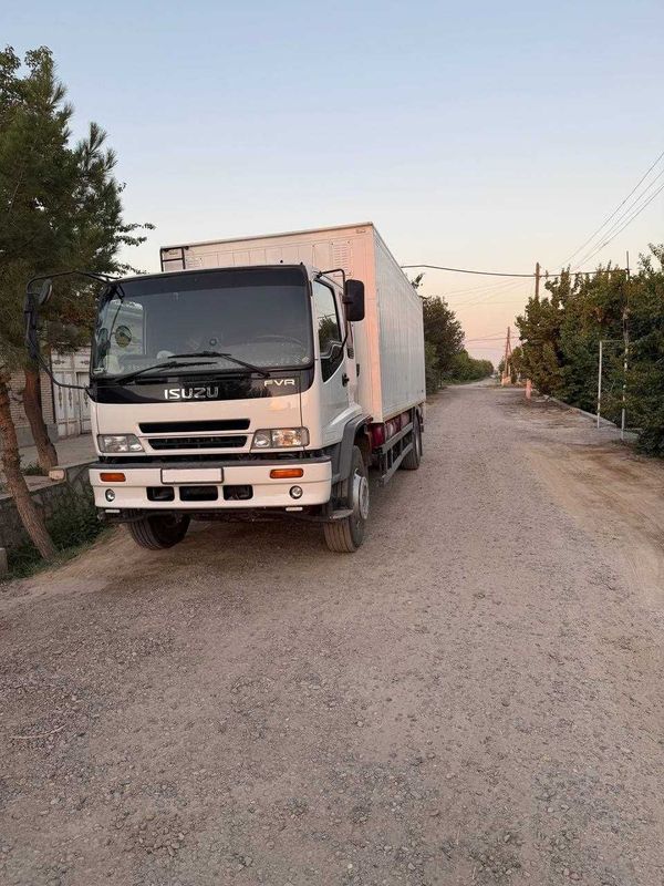 ISUZU юк мошинаси сотилади