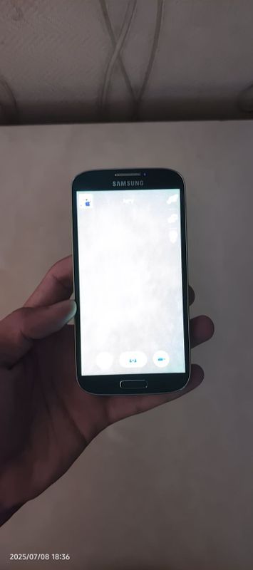 Samsung j4 sotiladi Samsung j4 sotiladi