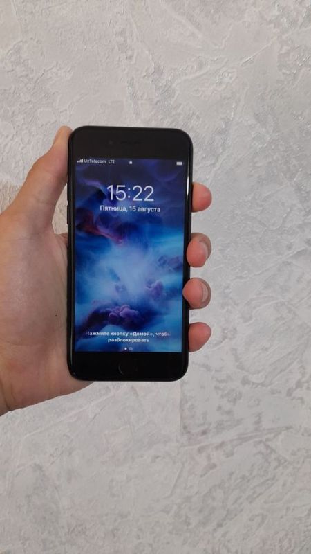 iPHONE 7 Black 32gb