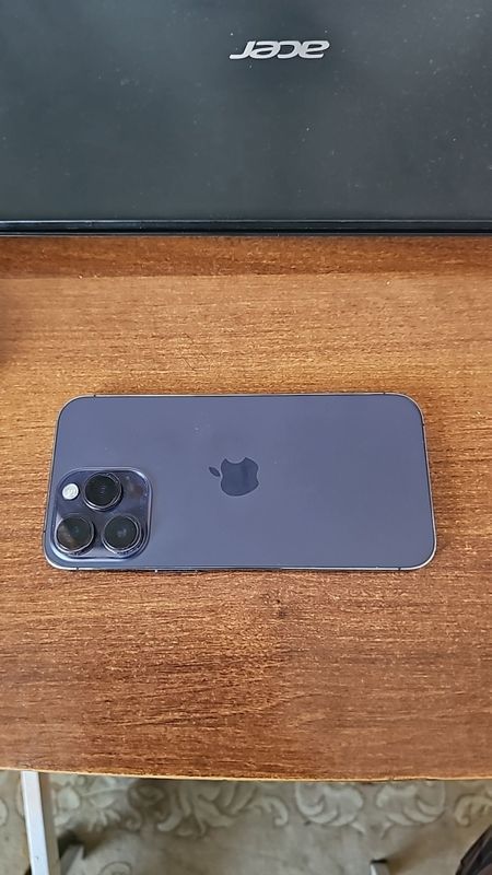 Iphoe 14 pro max Iphoe 14 pro max
