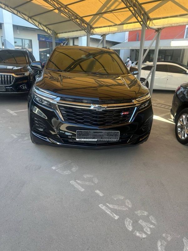 Equinox 23/24 yil 25000 yurgan Equinox 23/24 yil 25000 yurgan