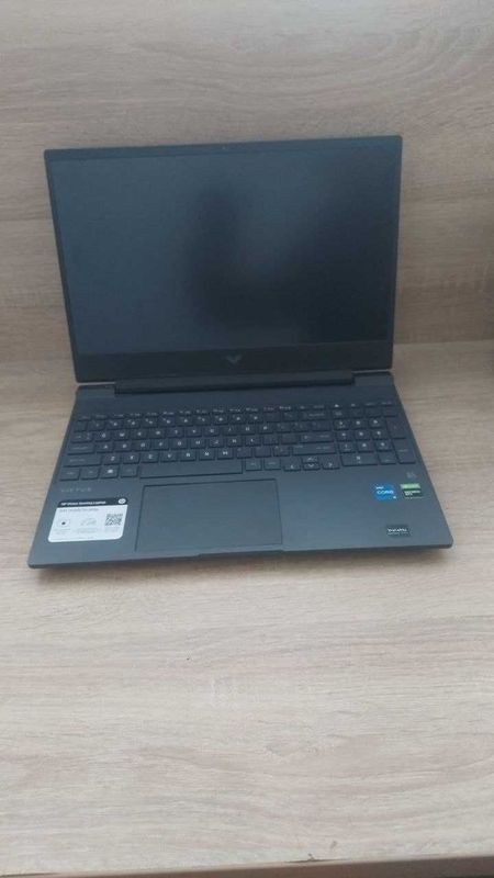 Hp victus intel core i5 12450H