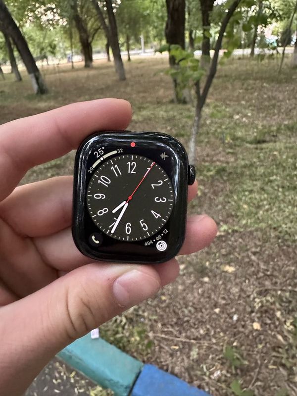 Срочно сотилади APPLE WATCH 10/46 Срочно сотилади APPLE WATCH 10/46