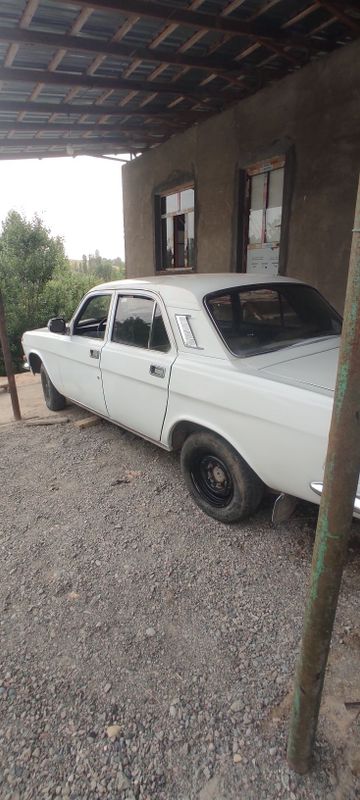 Volga 2401 xolati yaxshi Volga 2401 xolati yaxshi