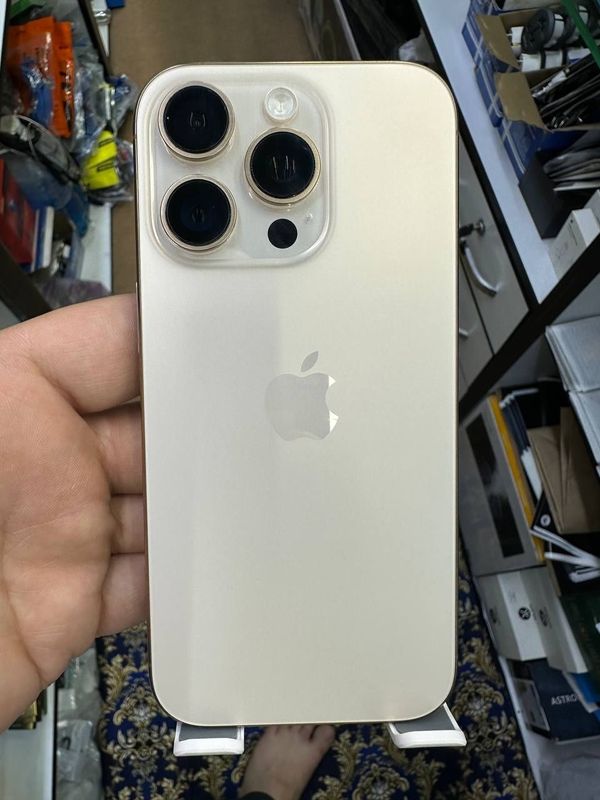 Iphone 16 Pro (256) Iphone 16 Pro (256)