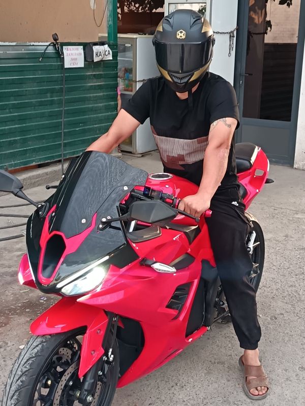 Elektro bayk 3000w Yamaha r3 Elektro bayk 3000w Yamaha r3