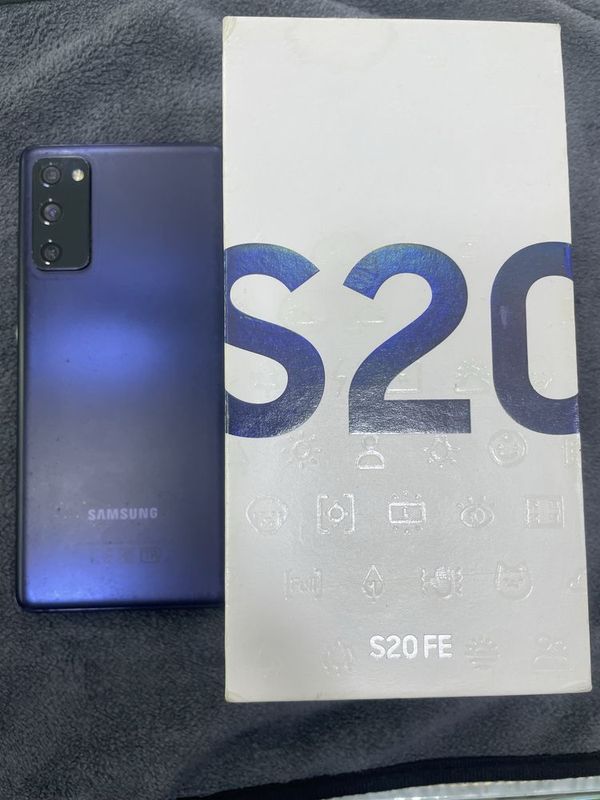Samsung Galaxy S20 Fe Samsung Galaxy S20 Fe