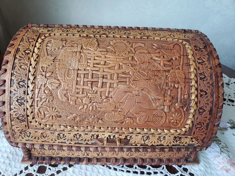 Хлебница из бересты Хлебница из бересты