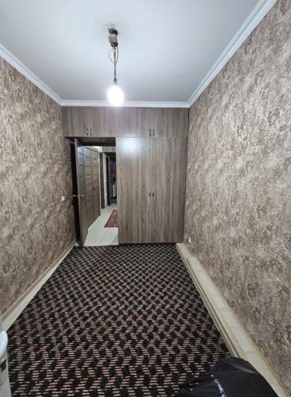 Квартира на Ракат 3/4/4 общ пл 70м/77 серия балкон 2*6 Квартира на Ракат 3/4/4 общ пл 70м/77 серия балкон 2*6