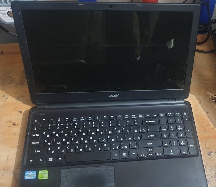 Acer Aspire E1 570G