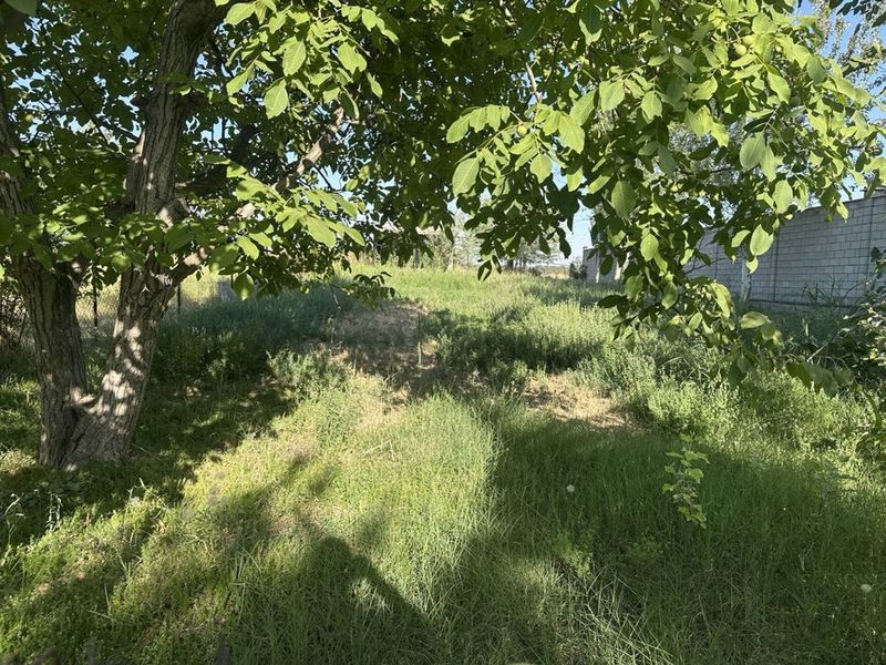 Продаю дачный участок 6 соток