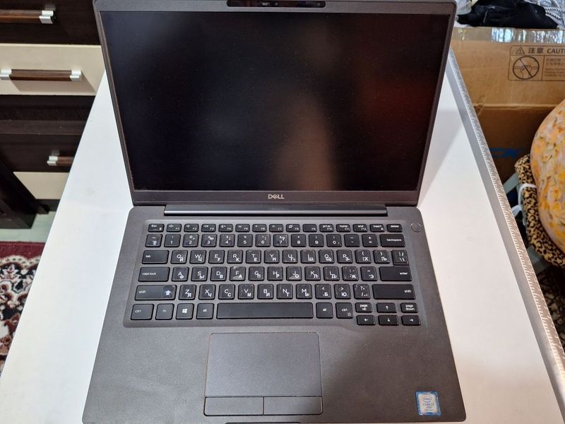 DELL Latitude 7400, Intel i7, Ram 8Gb, SSD NVMe 256 Gb DELL Latitude 7400, Intel i7, Ram 8Gb, SSD NVMe 256 Gb